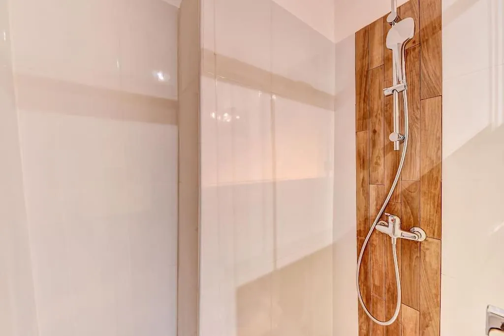 Charmant, Atypique Et ! Apartament Paryż